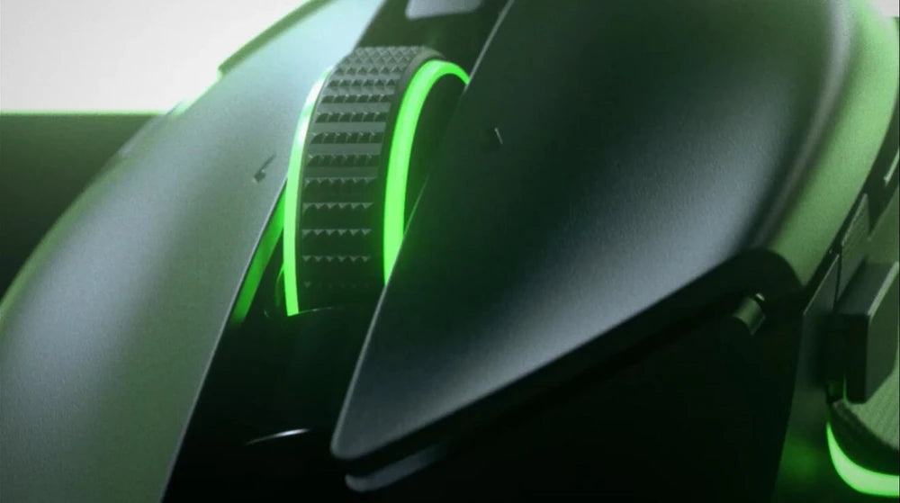 Razer Basilisk V3 Customizable Ergonomic Gaming Mous Chroma RGB Lighting - 26K DPI Optical Sensor - 11 Programmable Buttons