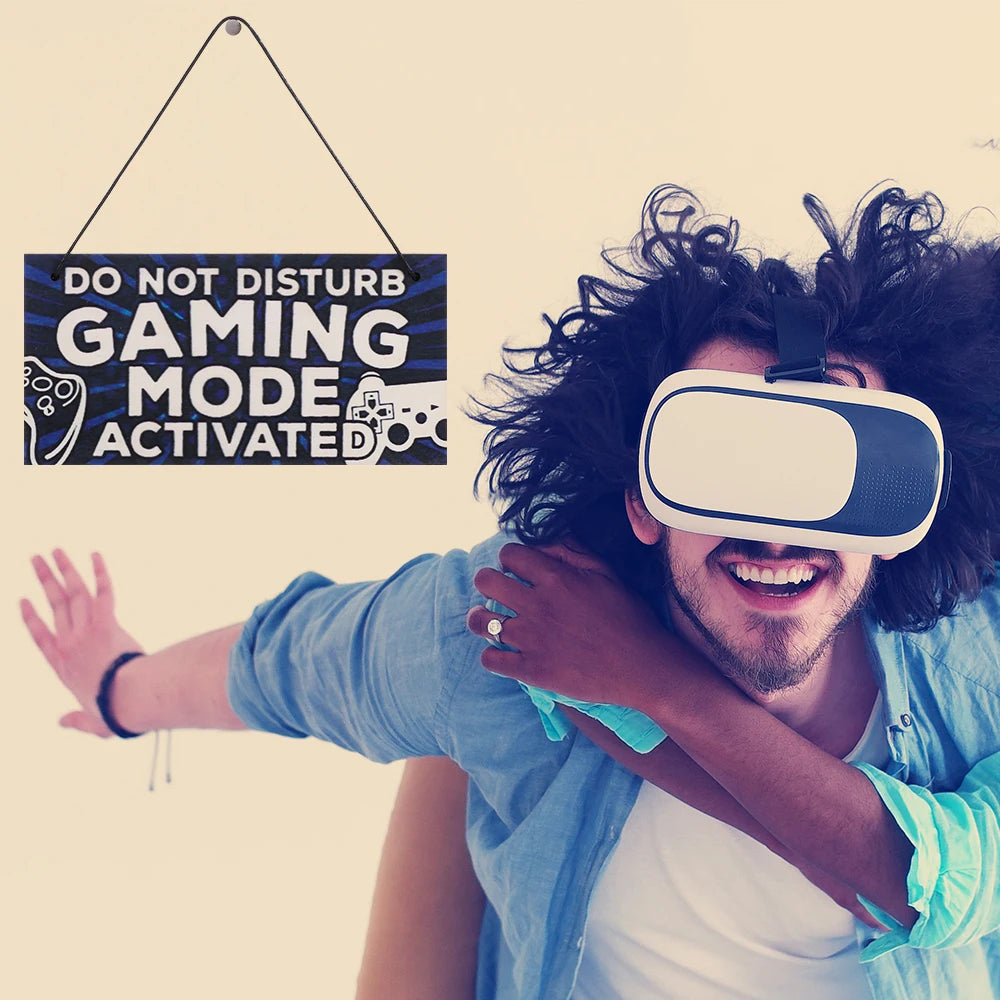 Gaming Room Sign Wood Plaque Do Not Disturb Hanging Pendant I'm Gamer Door Wall Decor Novelty Gift For Teens, Boyfriend, Husband