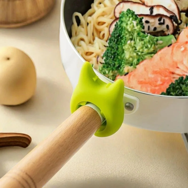 1PC Silicone Spatula Holder Portable Antioverflow Pot Lid Clip Anti-scalding Spoon Holder Kitchen Universal Spatula Bracket Clip