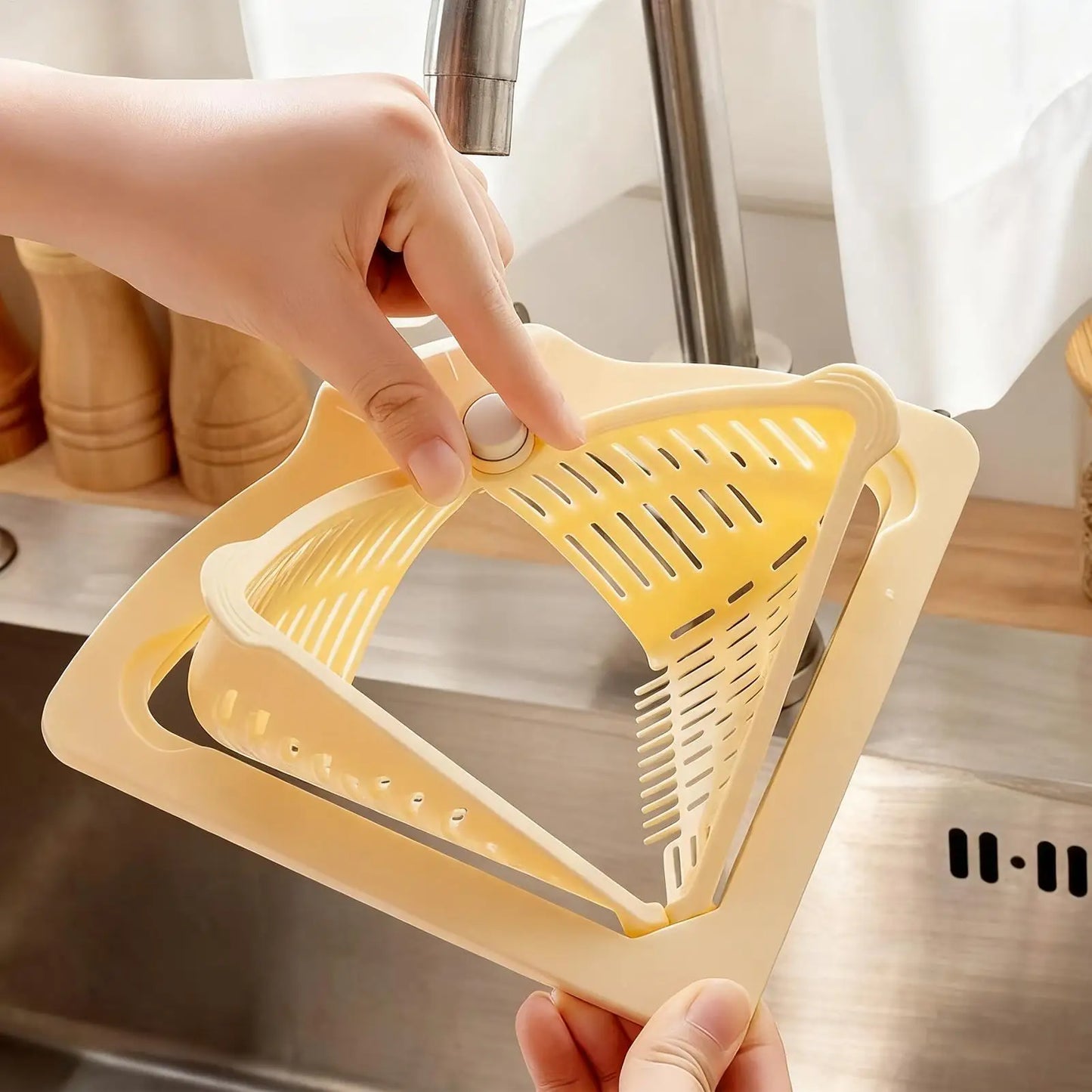 Magnetic Kitchen Sink Strainer Corner Drainer Kitchen Sink Drain Strainer Basket For Garbage Disposal Home Apartment Restaurant