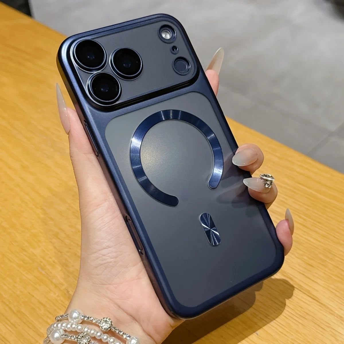 Luxury Matte Frosted Magnetic Wireless Charging Phone Case For iPhone 17 Pro Max Air Shockproof Clear Protective Case