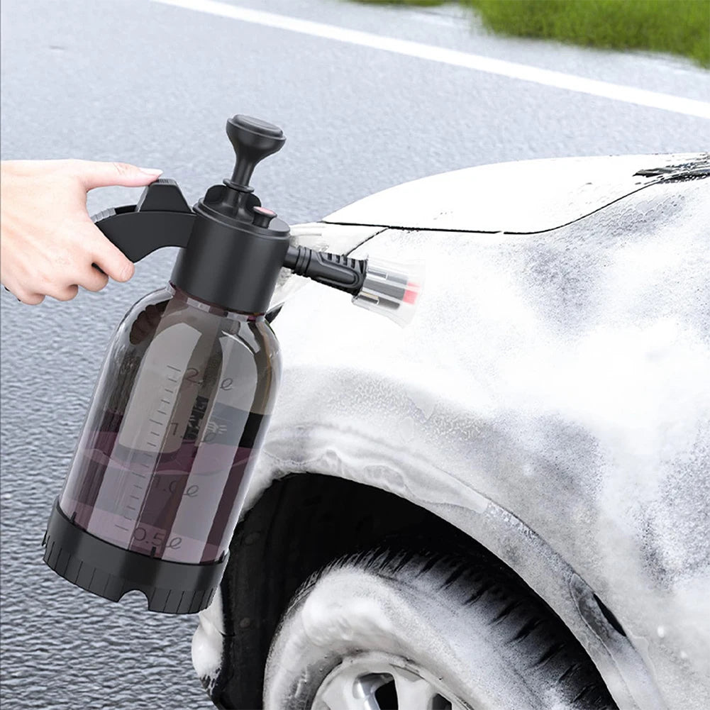 2L Foam Sprayer with Two Nozzle Options Hand Pressure Snow Foam Sprayer Water Sprayer Pump Foam Sprayer for Car Washing