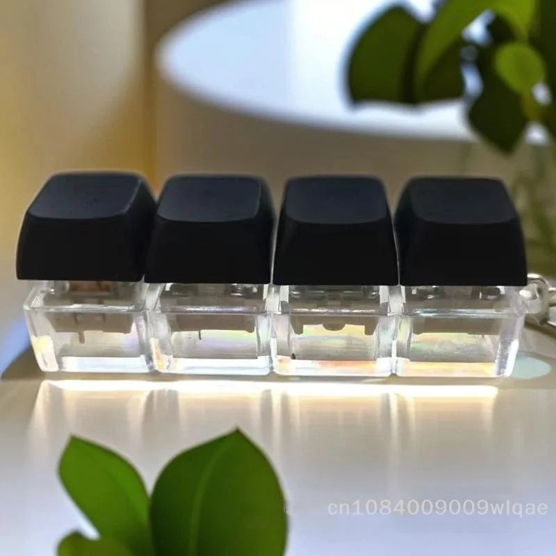 4-Key Mechanical Keyboard Keychain - Clicky Fidget Toy for Stress Relief, No Lights〔YY33〕