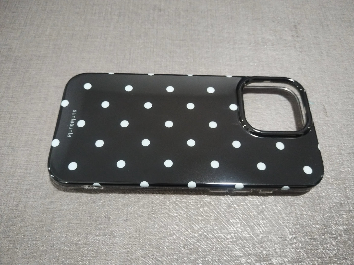 Polka-dot Mobile Phone Case Suitable For Iphone17/16/pro/promax Fashion Mobile Phone Decoration Ins Style Mobile Phone Case