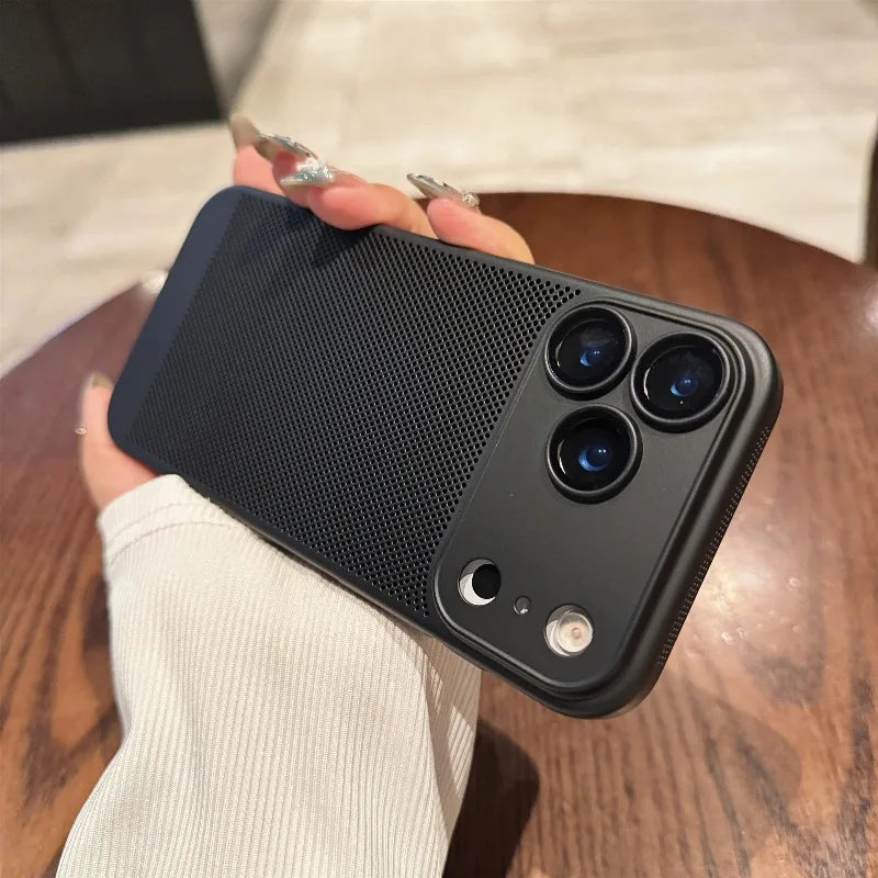 For Iphone 17 Pro Max Heat Dissipation Hard Phone Case for Iphone 17 Air 17pro 16E 16Promax Cooling Honeycomb Mesh PC Shell