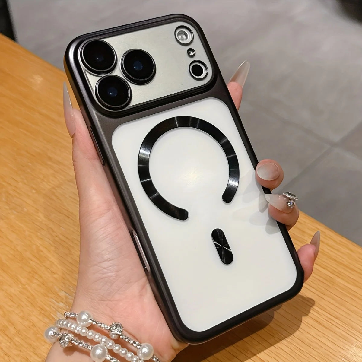 Luxury Matte Frosted Magnetic Wireless Charging Phone Case For iPhone 17 Pro Max Air Shockproof Clear Protective Case