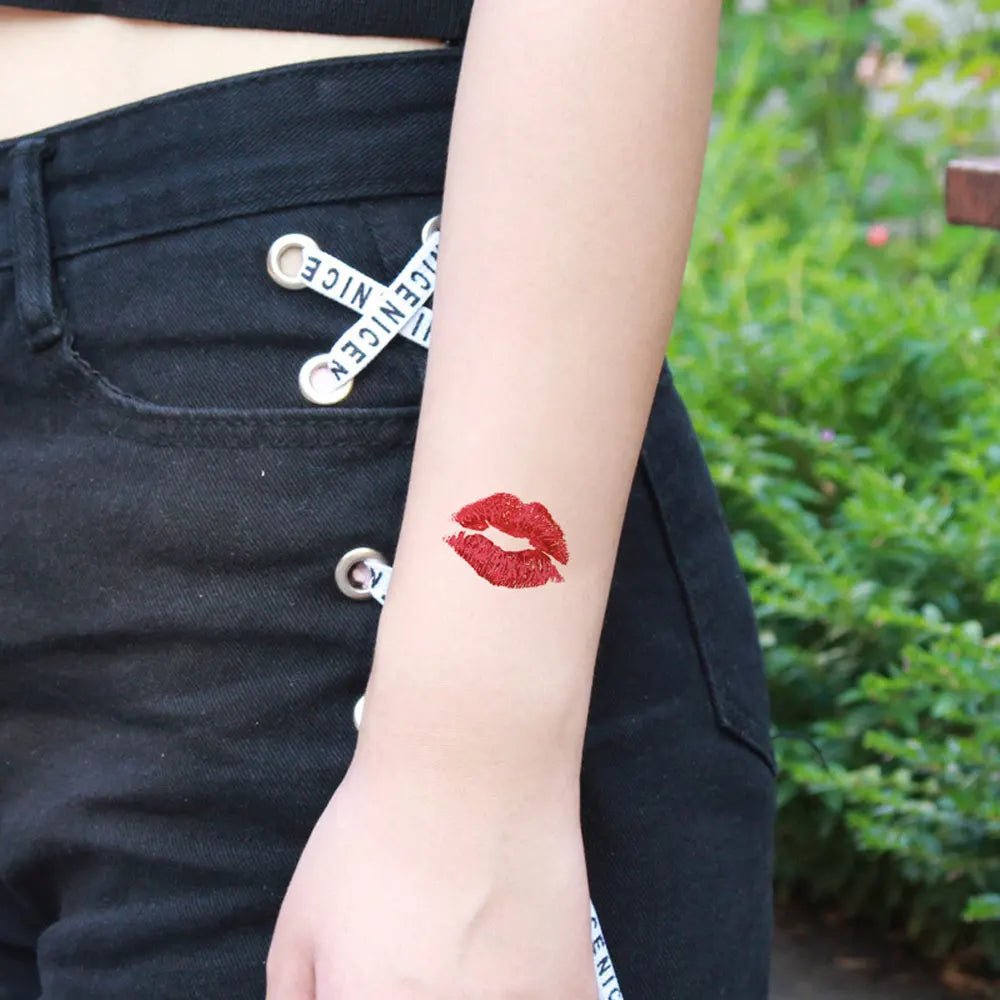 16pcs Lips Tattoo Stickers for Men and Women Valentine's Day Waterproof Red and Purple Lip Fake Tattoo Body Decoration