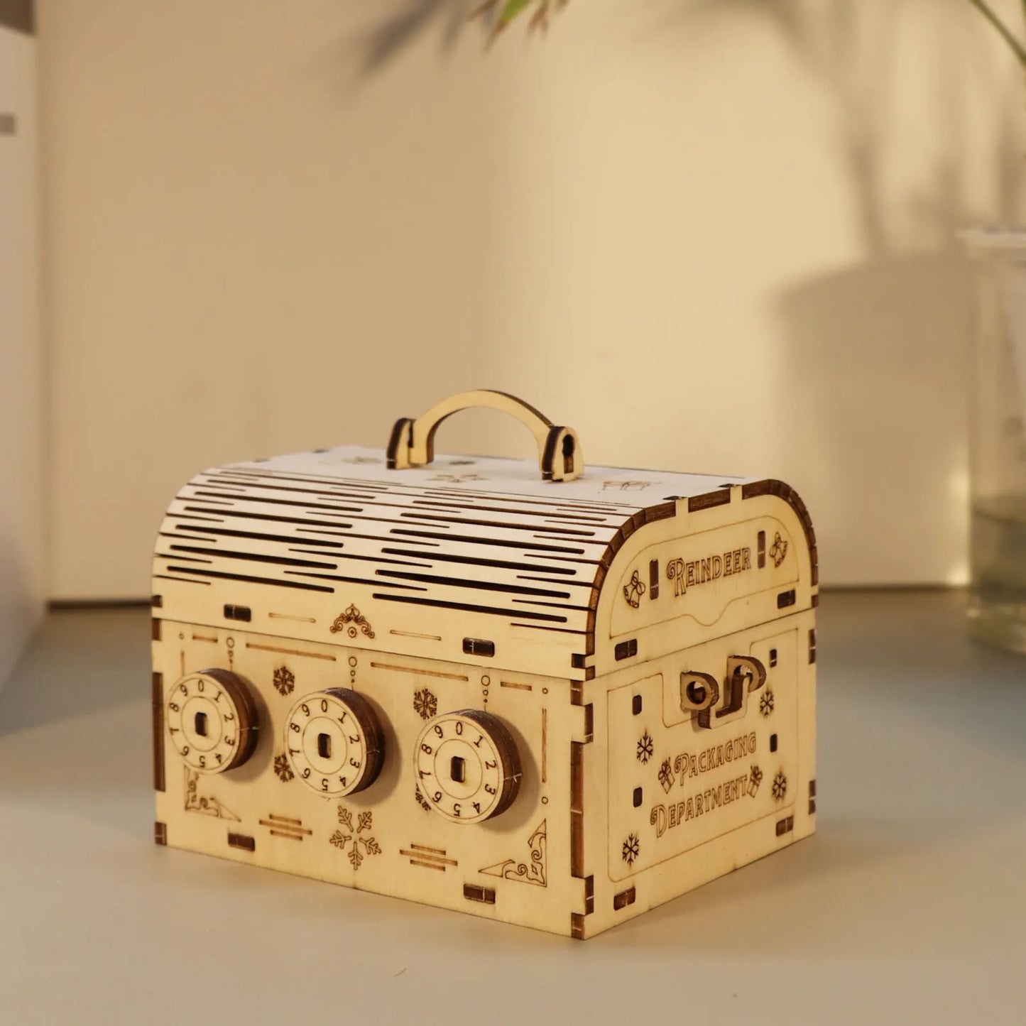 3D Wooden Puzzle DIY Treasure Box Model Kits Brain Teaser Projects for Adult Christmas Gifts