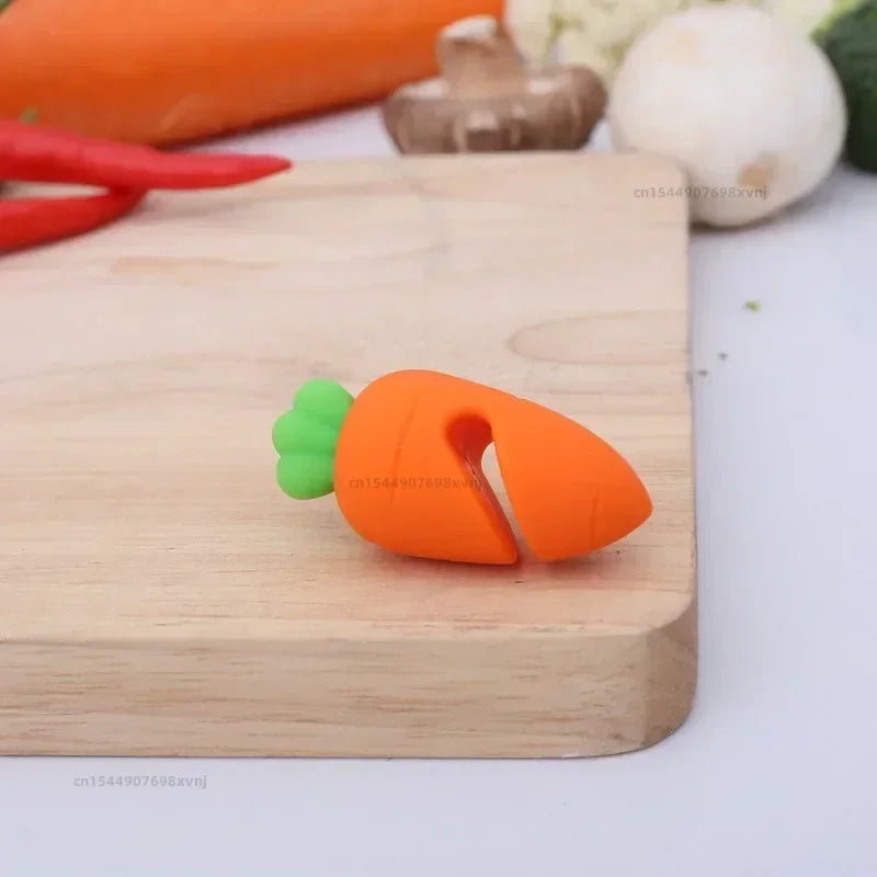 Cute Silicone Pot Lid Anti-spill Rack Heat-resistant Anti-Overflow Stoppers Pot Cover Lifter Holder Creative Kitchen Tool Gadget