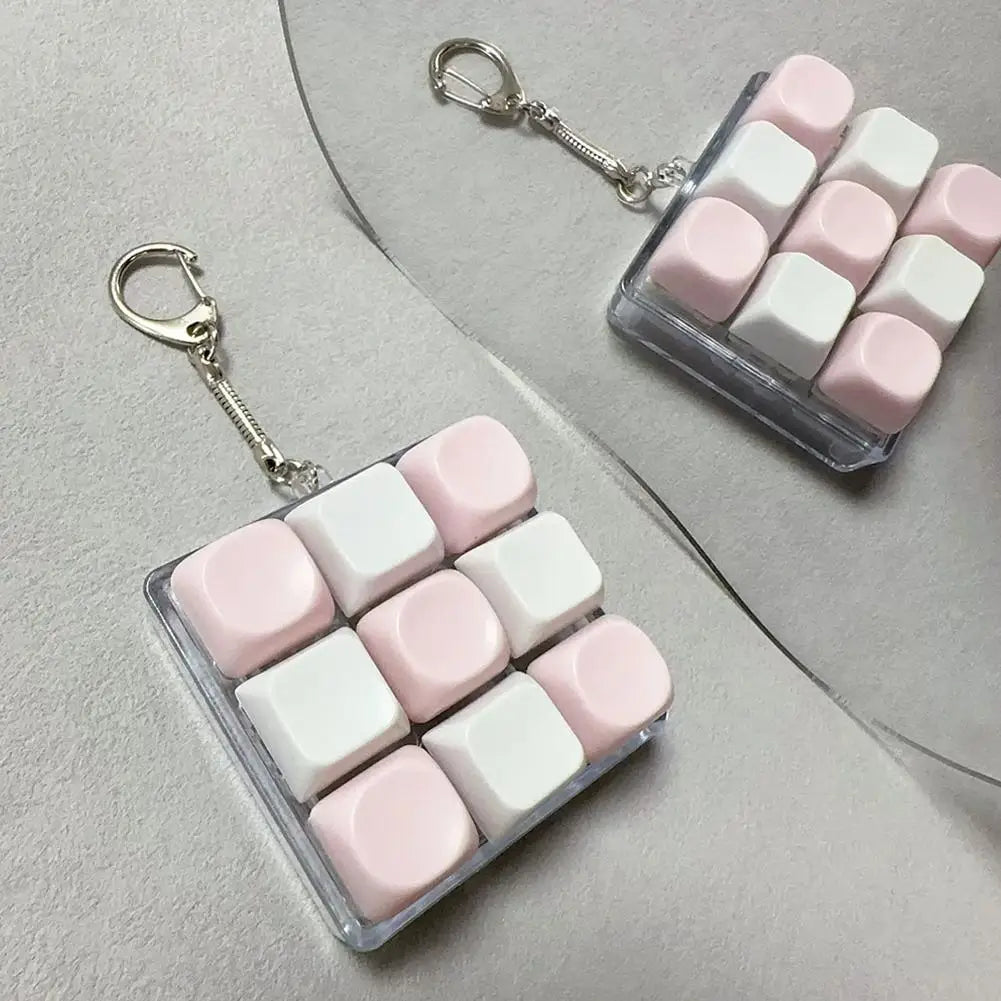 Mechanical Keyboard Fidget Keychain Toy Clicky Keycap Stress Relief 9 Keys Finger Button Squeeze Toy for Adults Gift