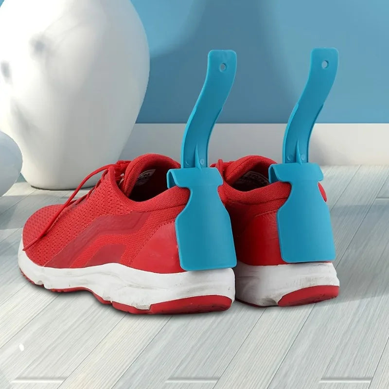 2pcs Shoe aid Lazy Shoes Helper, Shoe Horn Shoe, Lifting Helper  Plastic Shoehorn Fits All Shoes