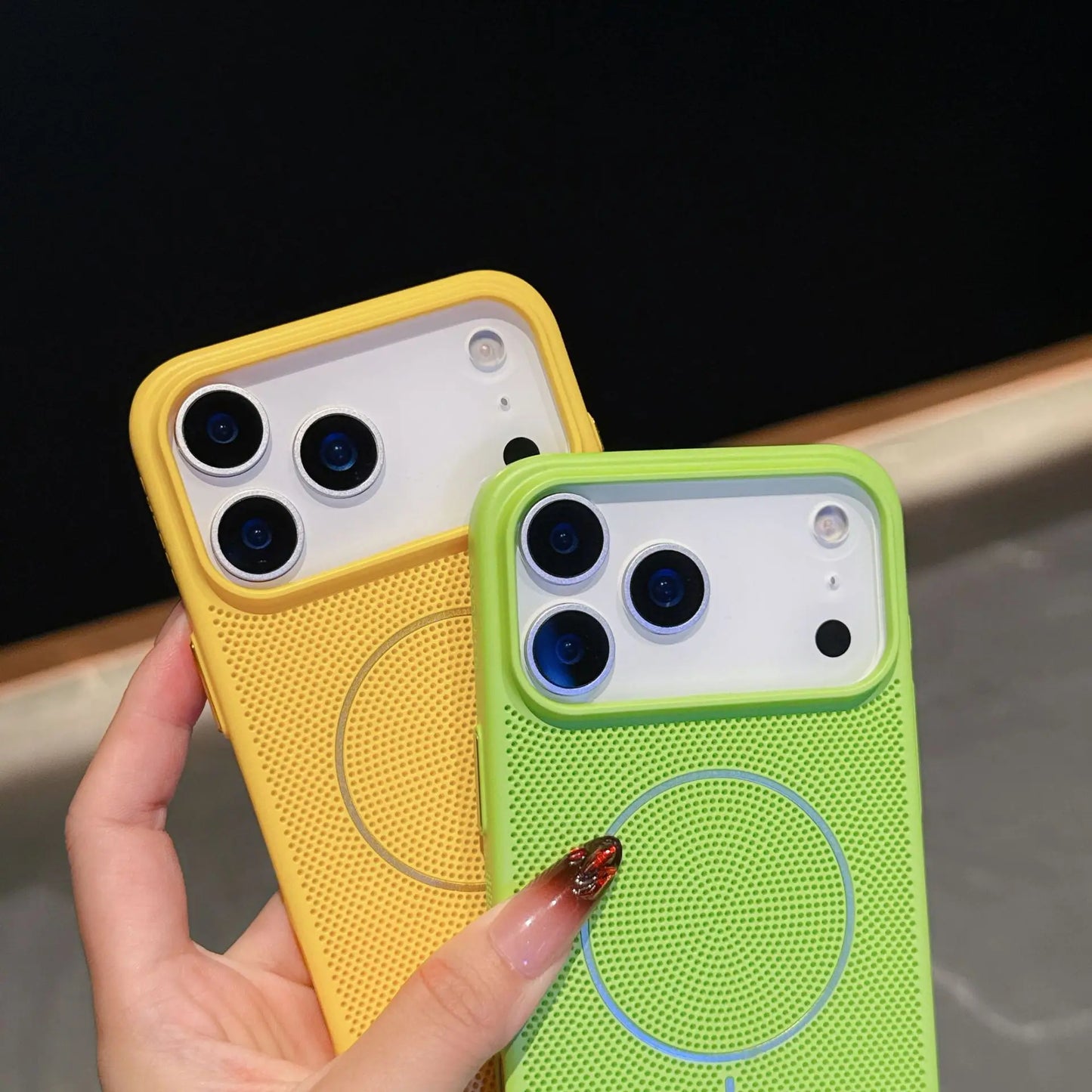 Cooling Heat Dissipation Magnetic Phone Case for iPhone 17 16 15 14 13 12 11 Pro Max Plus 17Pro Breathable Shockproof Back Cover