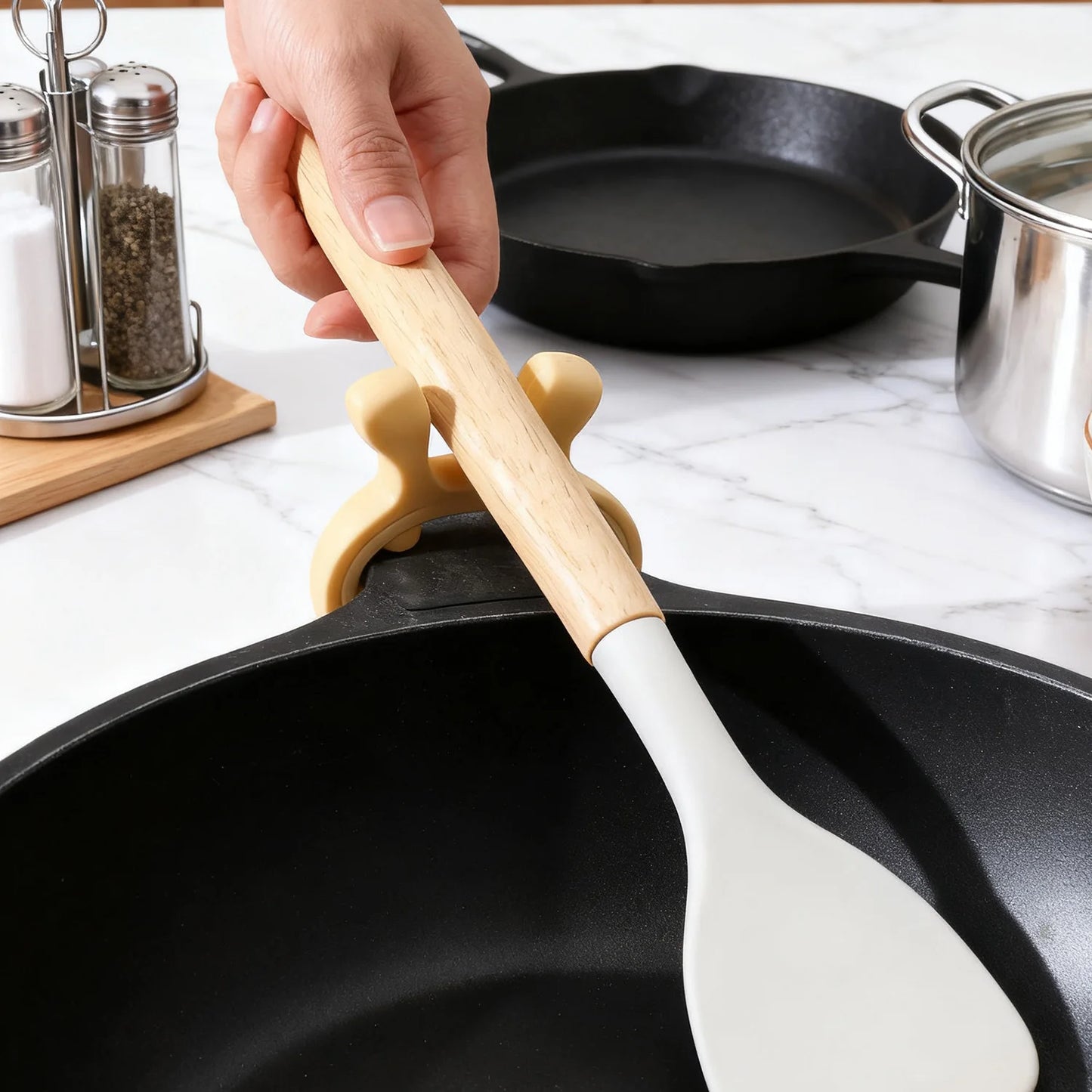 1/6pcs Silicone Spatula Holder Anti Scalding Overflow Pot Clips High Temperature Resistance Spoon Shovel Rack Kitchen Gadgets