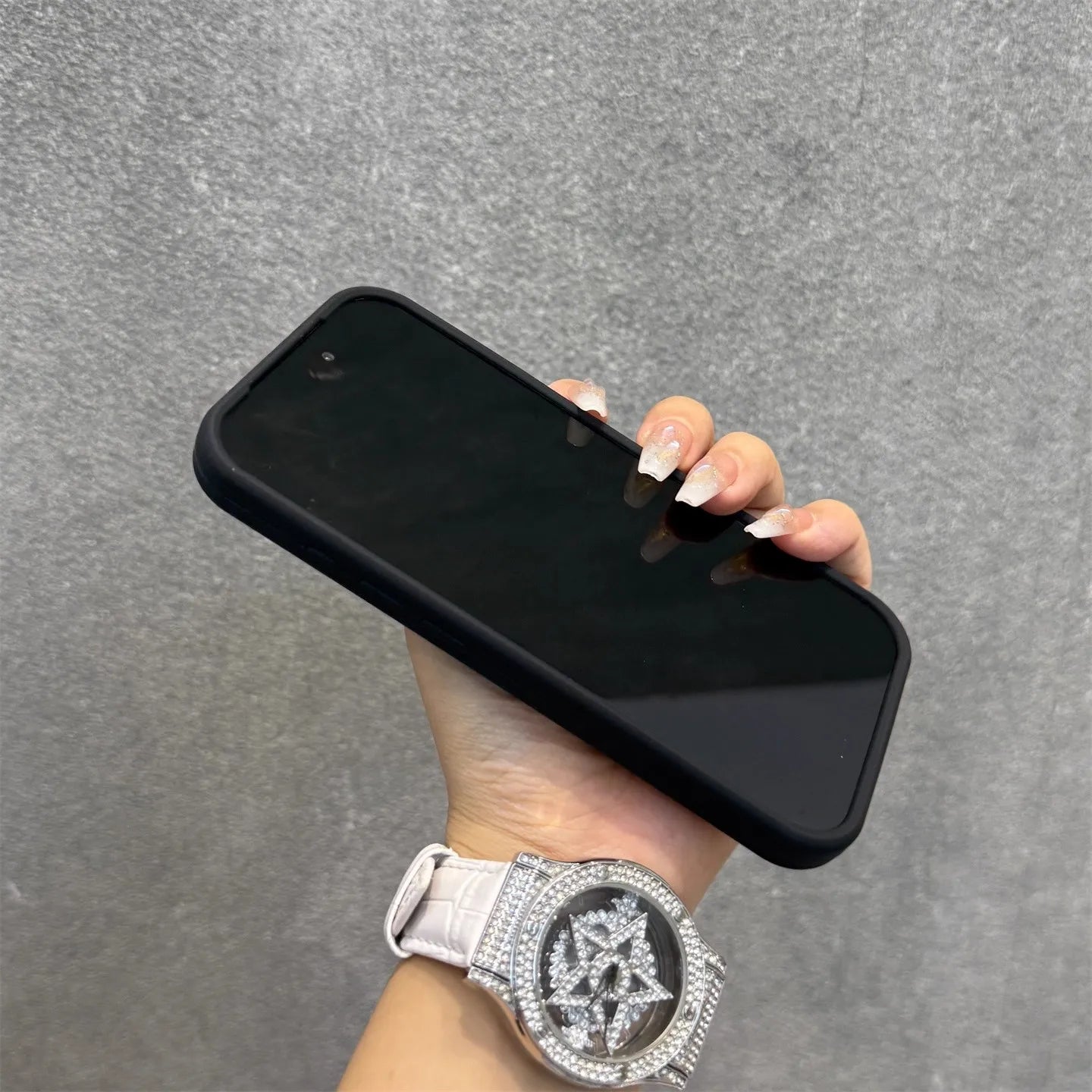 Liquid Silicone Phone Case For iPhone 17 Pro Max 17Air 16 17 Pro 15 14 Plus With Silicone Suction Cup Bracket Protection Cover