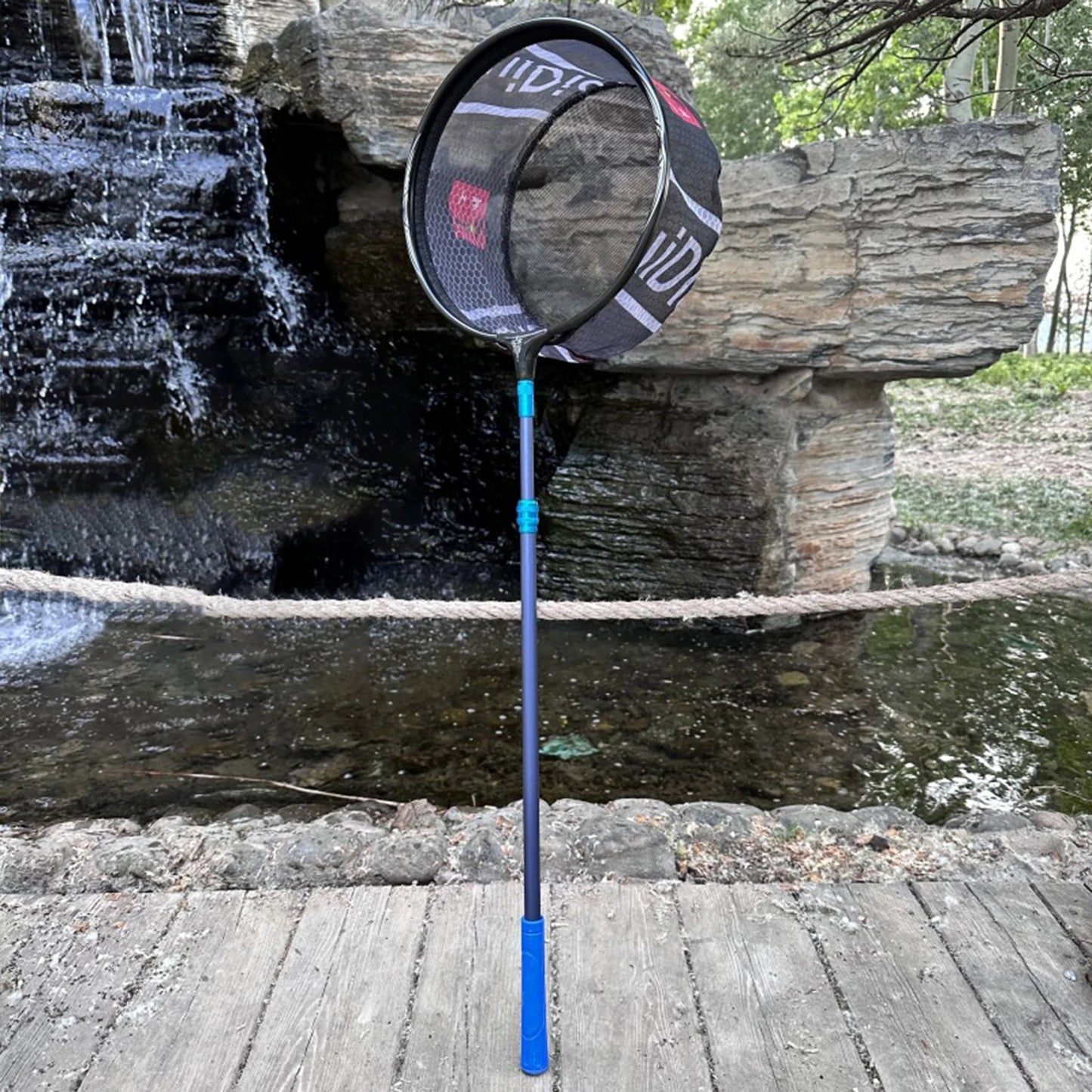 Portable Fishing Landing Net Convenient to Operate Powerful Design Outdoor Tools Suitable for Fishing on Boat River