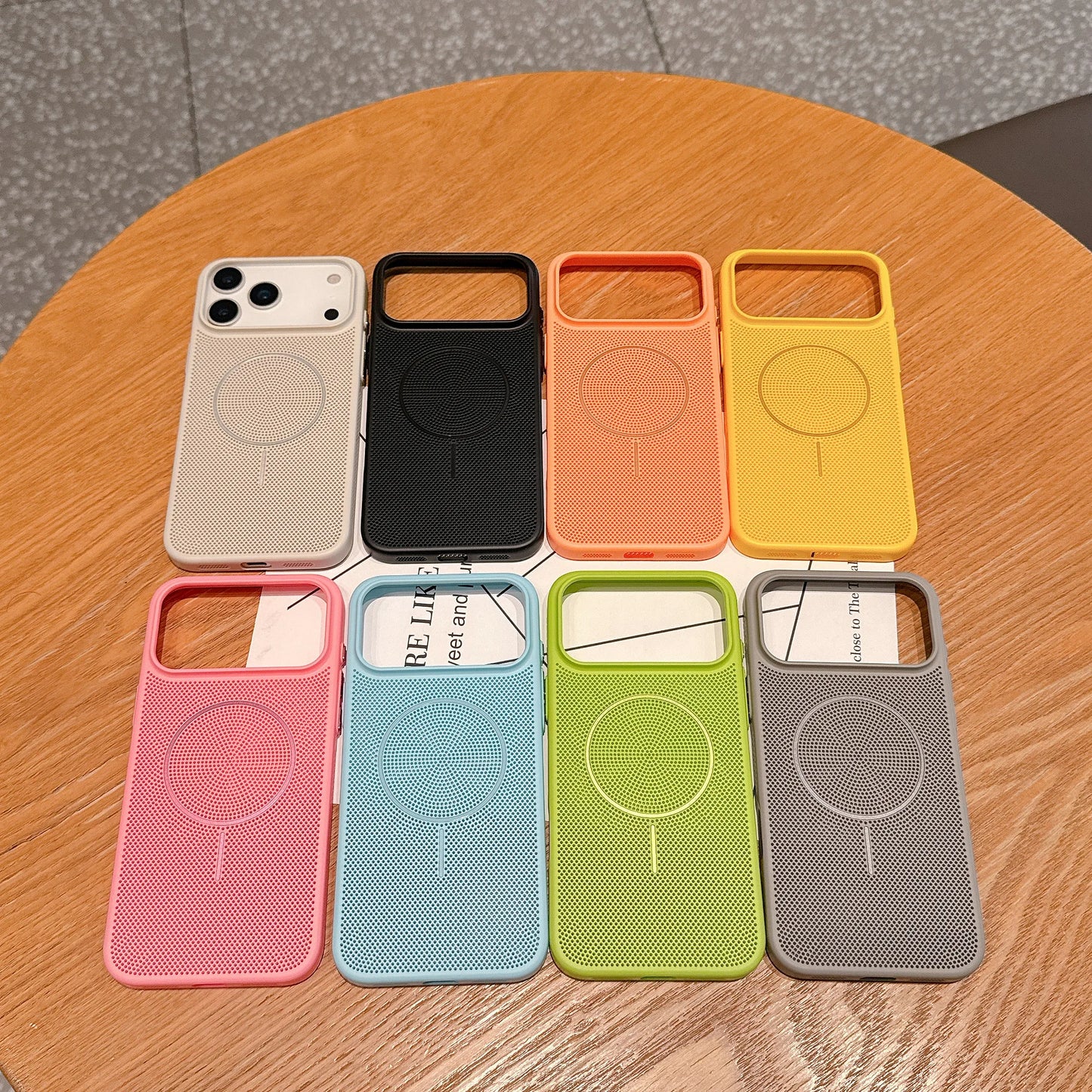 Cooling Heat Dissipation Magnetic Phone Case for iPhone 17 16 15 14 13 12 11 Pro Max Plus 17Pro Breathable Shockproof Back Cover