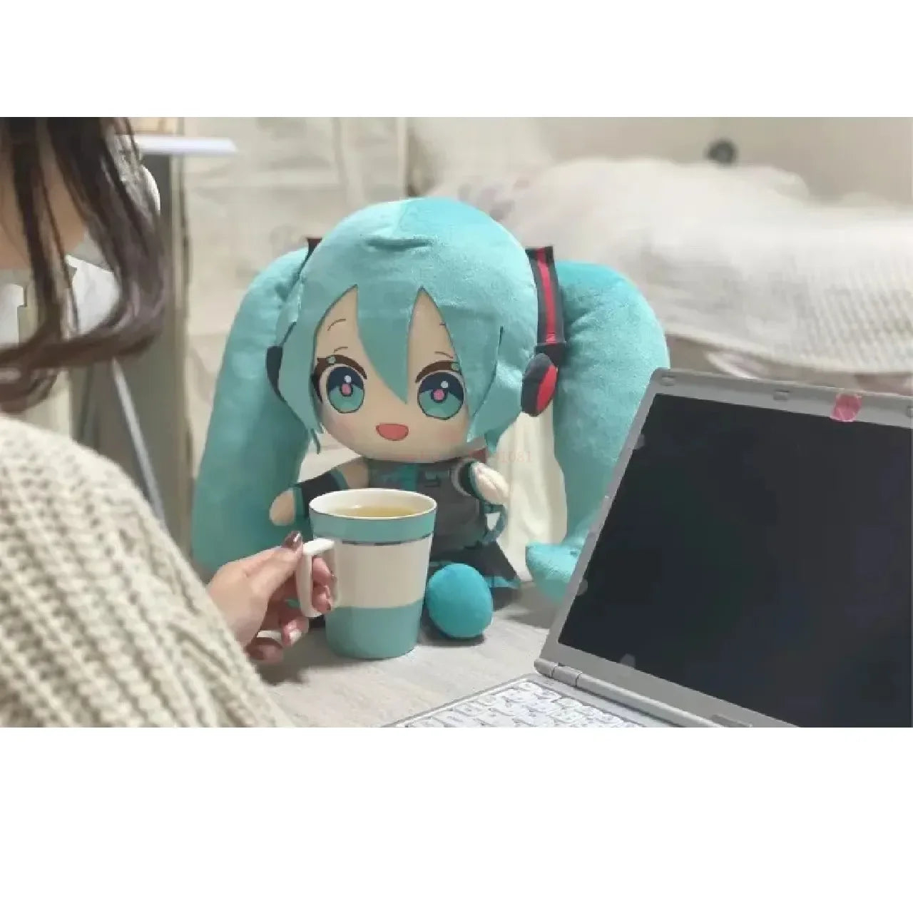 Kawaii Miku Plush Toy Anime Cute Soft Stuffed Plushie Doll Cartoon Houlder Pain Bag Backpack Decor cute Birthday Gifts toys
